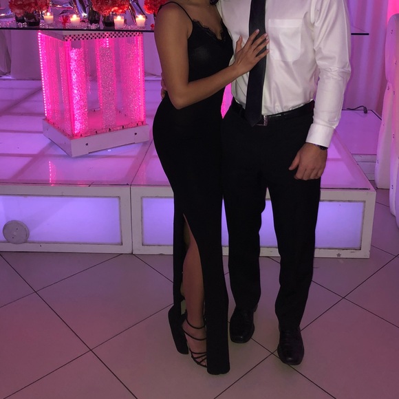 Knit Maxi Dress - Picture 10 of 10